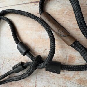 Zenozoic Photo Halter